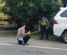 Mobil Menabrak Pagar Beton Rumah Warga, 1 Tewas  - JPNN.com