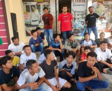 Gegara Dukun, 7 Pemuda Menyeberang ke Kampung Sebelah, Mereka pun Dihantam - JPNN.com