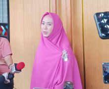 3 Berita Artis Terheboh: Oki Setiana Dewi Pindah ke Mesir, Rea Wiradinata Terancam Bangkrut - JPNN.com