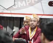 Aiman Adnan Nilai Jokowi Punya Agenda Lain di Balik Kenaikan BBM, Mau 3 Periode? - JPNN.com