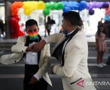 Ratusan Pasangan Sejenis Menikah Serentak, Lalu Party - JPNN.com