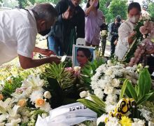 Siap Bayarkan Utang Rima Melati, Aditya Tumbuan: Kalian Bisa Datang kepada Saya - JPNN.com