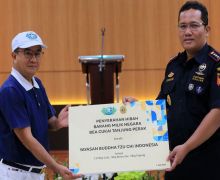 Bea Cukai Hibahkan Ratusan BMN Hasil Penindakan ke Yayasan Buddha Tzu Chi - JPNN.com