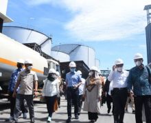 DPR Tinjau Pengelolaan Industri Minyak Kelapa Sawit di Belawan - JPNN.com