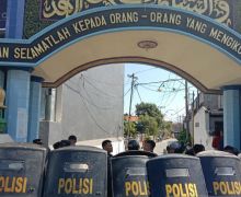 Santri Dikerahkan Melindungi Bechi Anak Kiai Jombang, Luqman Hakim Sedih - JPNN.com