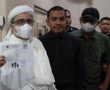 Habib Rizieq Bebas Bersyarat, Aziz Yanuar Bilang Begini - JPNN.com