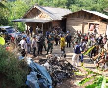 Rumah-Kendaraan Warga di Mulyorejo Jember Dibakar, Brimob, Reskrim, Sabhara Dikerahkan - JPNN.com