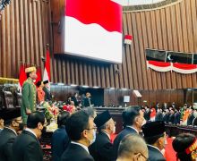 Di Hadapan Kapolri Cs, Jokowi Titip Pesan: Hukum Harus Ditegakkan Seadil-adilnya - JPNN.com