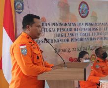 Perahu Tanpa Nama Hilang di Perairan Naikliu, 6 Penumpang belum Ditemukan - JPNN.com