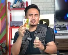Denny Darko Meramal Kemungkinan Nicholas Saputra dan Ariel Tatum Pacaran, Jangan Kaget! - JPNN.com
