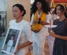 Abu Jenazah Suami Dee Lestari tak Jadi Disimpan di Vihara, Tetapi Langsung... - JPNN.com