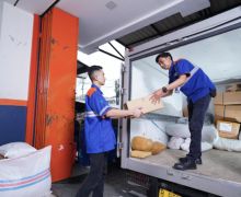 Antisipasi Lonjakan Pengiriman Barang Saat Libur Nataru, KAI Logistik Tambah Kapasitas Angkut - JPNN.com