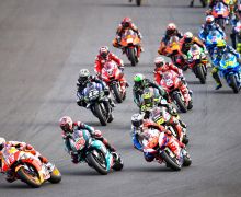 Setelah Rossi Pensiun, Siapa Pembalap MotoGP 2023 Tertua dan Termuda? - JPNN.com