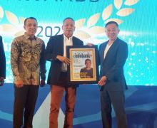 BPR Awards, Alex Chandra Dinobatkan The Most Inspirational Digital Leadership in Rural Bank 2022 - JPNN.com