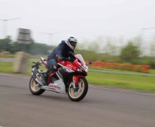Test Ride Honda CBR250RR: Desain Sporty, Tenaga Mesin Buas - JPNN.com