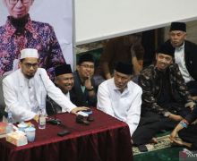 Khusus Warga Sumbar, Simak Pesan Penting dari Ustaz Adi Hidayat - JPNN.com