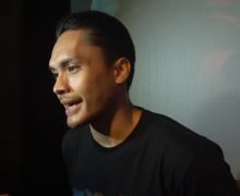 Rayakan Ultah ke-32, Randy Pangalila: Tambah Umur Makin Bijaksana - JPNN.com