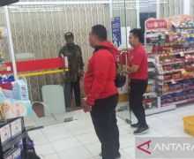 Minimarket di Bogor Digasak Perampok Berpedang, Terekam CCTV, Lihat - JPNN.com