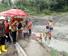 Cek Pembangunan Embung Hasil Hibah Warga di Kalibareng, Ganjar: Ini Lebih Hebat Lagi - JPNN.com