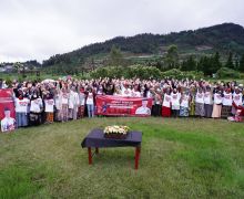 Peringatan Ultah Ke-54 Ganjar Pranowo, Saga Berbagi dengan Warga Dieng - JPNN.com