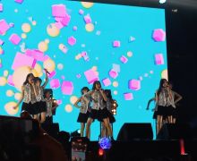 Lagu Heavy Rotation Tutup Penampilan JKT48 dengan Meriah di Joyland Festival 2022 - JPNN.com