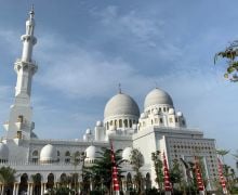 Masjid Sheikh Zayed Solo Siap Tampung 15 Ribu Jemaah Salat IdulFitri 1445 H - JPNN.com