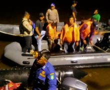 Edi Nekat Melompat ke Laut pada Sabtu Malam, Inilah Pemicunya, Mengerikan - JPNN.com