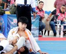 Saksikan Pertandingan Jujitsu, Hasto Melihat Sarat Filosofi, Patut Dipelajari Politikus - JPNN.com