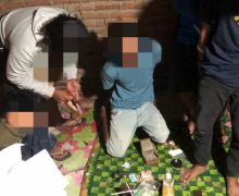 Lagi Asyik Bikin Pesta Terlarang, 3 Pemuda Kaget Dihampiri Tim Cobra - JPNN.com