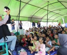 Forum Humas BUMN Beri Trauma Healing Hingga Gelar Nobar untuk Warga Korban Gempa Cianjur - JPNN.com