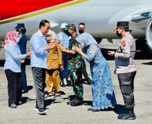 Jokowi Mendarat di Jawa Timur, Lihat Siapa yang Menyambut - JPNN.com