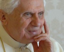 Kemenag: Umat Katolik Indonesia Patut Mensyukuri Paus Benediktus XVI  - JPNN.com