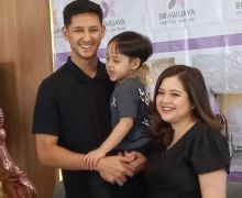 Aksi Putra Tasya Kamila Ingin Kubur Kipas Kesayangan - JPNN.com