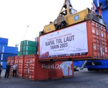 Kemenhub Lepas Pelayaran Perdana Tol Laut di Surabaya - JPNN.com