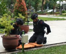 Benda Mematikan Ditemukan di Balai Kota Surabaya, Brimob Langsung Bergerak - JPNN.com