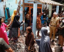 Gubernur Ganjar Bangun Ulang 30 Rumah Warga yang Hancur Akibat Banjir di Brebes - JPNN.com