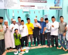 Ustaz Mumuy Beri Tips Menjalani Hidup dengan Prinsip Fastabiqul Khairat - JPNN.com