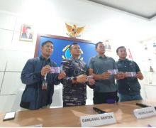 TNI AL Gagalkan Peredaran Uang Palsu di Perairan Selat Sunda - JPNN.com