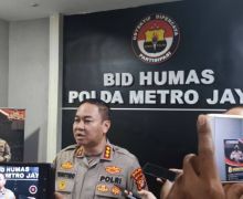 Mobil Dinas Polri Tabrak Pengendara Motor, Polda Metro Sebut Ada Pelanggaran - JPNN.com