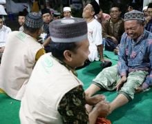 Kiai Muda Jatim Adakan Pengobatan Massal untuk Warga Desa Tanjungrejo - JPNN.com