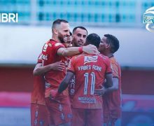 Bali United Hancurkan Persebaya Surabaya Tanpa Belas Kasihan - JPNN.com