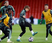 Liverpool vs Real Madrid: Hazard Bikin Alaba Terpincang-pincang saat Latihan - JPNN.com