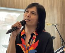 Cerita di Balik Kolaborasi Once Mekel dan Mantan Gitaris Guns N Roses - JPNN.com