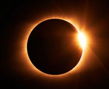 Mau Lihat Gerhana Matahari Hibrid Langsung? Gunakan Alat Khusus Ini - JPNN.com