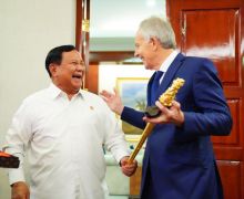 Mantan PM Inggris Tony Blair Temui Prabowo, Begini Analisis Pengamat Ujang Komarudin - JPNN.com