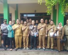Perangkat Desa Harus Netral Agar Demokrasi Indonesia Tidak Rusak - JPNN.com