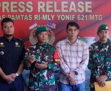 Prajurit TNI Menggagalkan Penyelundupan Sabu-Sabu di Jalur Tikus Perbatasan RI - Malaysia - JPNN.com