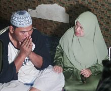 Cici Tegal Jenguk Fahmi Bo, Bawa Sumbangan Hingga Sembako - JPNN.com