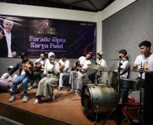 Lewat Parade Puisi, Orang Muda Ganjar Kabupaten Pasuruan Tingkatkan Semangat Literasi Milenial - JPNN.com
