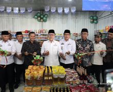 Resmikan Warung Ahmad Dahlan, Kemendag Perkuat Kemitraan UMKM dengan Ritel Modern - JPNN.com